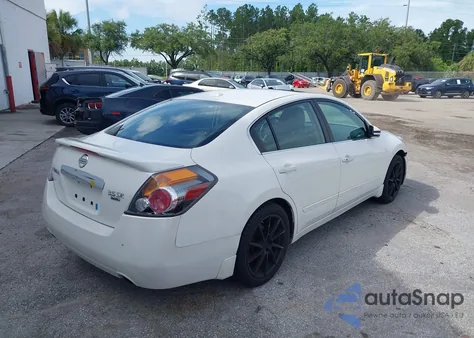 2011 Nissan Altima 3.5 Sr z USA, uszkodzony, nr VIN 1N4BL2AP7BC184528